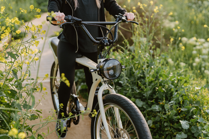 MODEL J - MOTO STYLE CRUISER - CUSTOMIZABLE