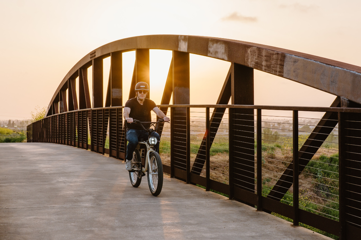 MODEL J - MOTO STYLE CRUISER - CUSTOMIZABLE
